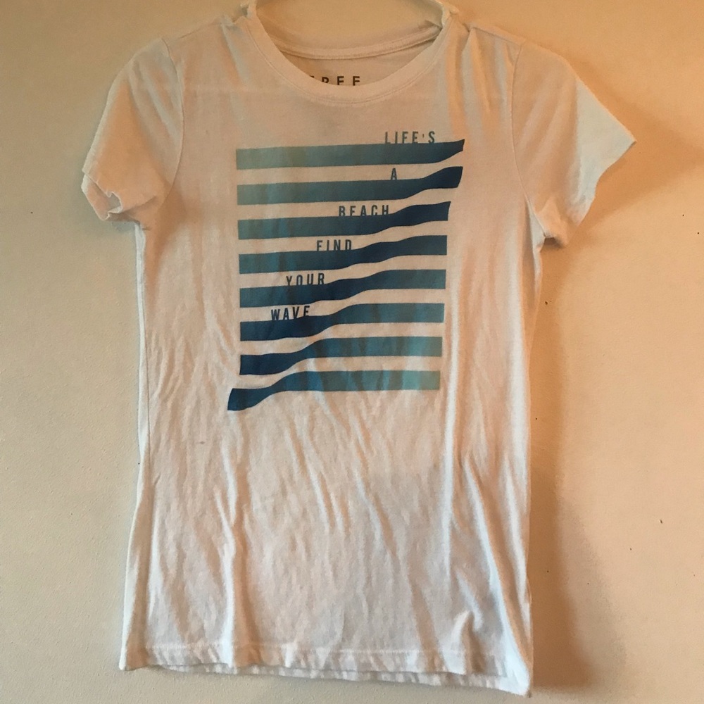 White t-shirt